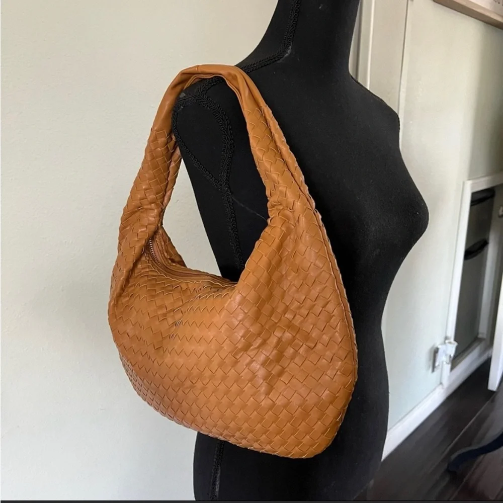 Nasty Gal Camel Vegan Leather Woven Zip Up Hobo Jodi style Bag - Picture 3 of 7